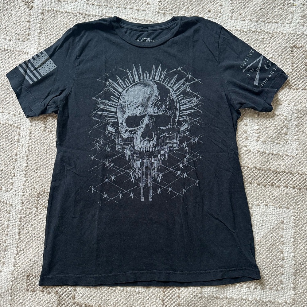 Grunt style tshirt size large